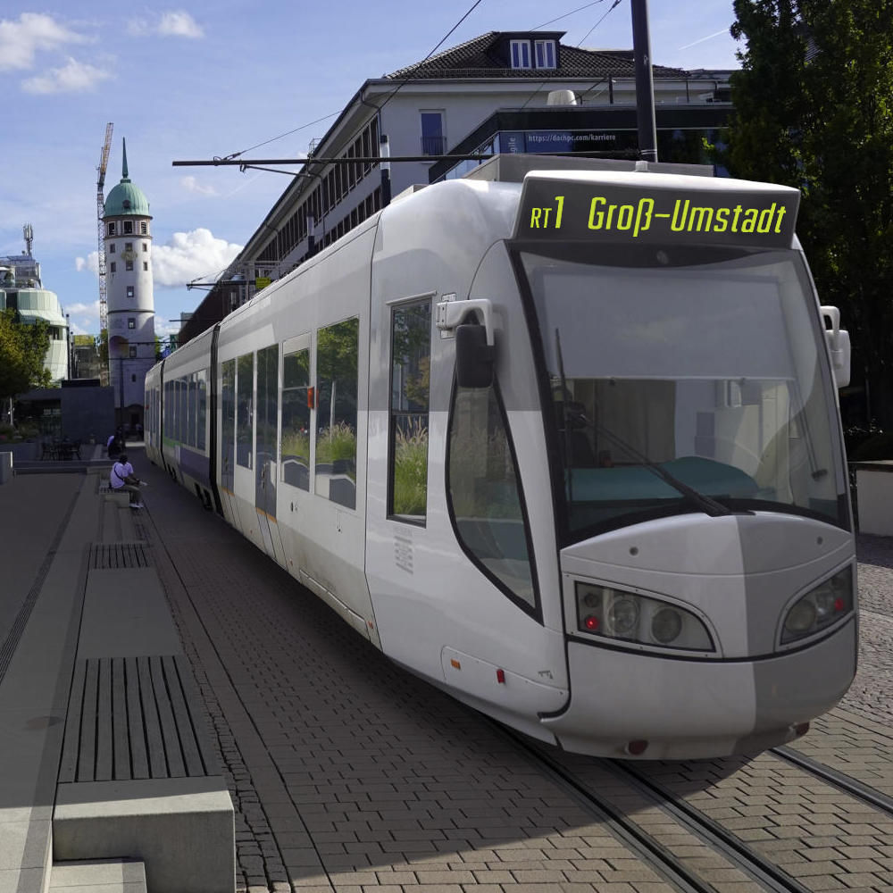 Regiotram am Friedensplatz Darmstadt